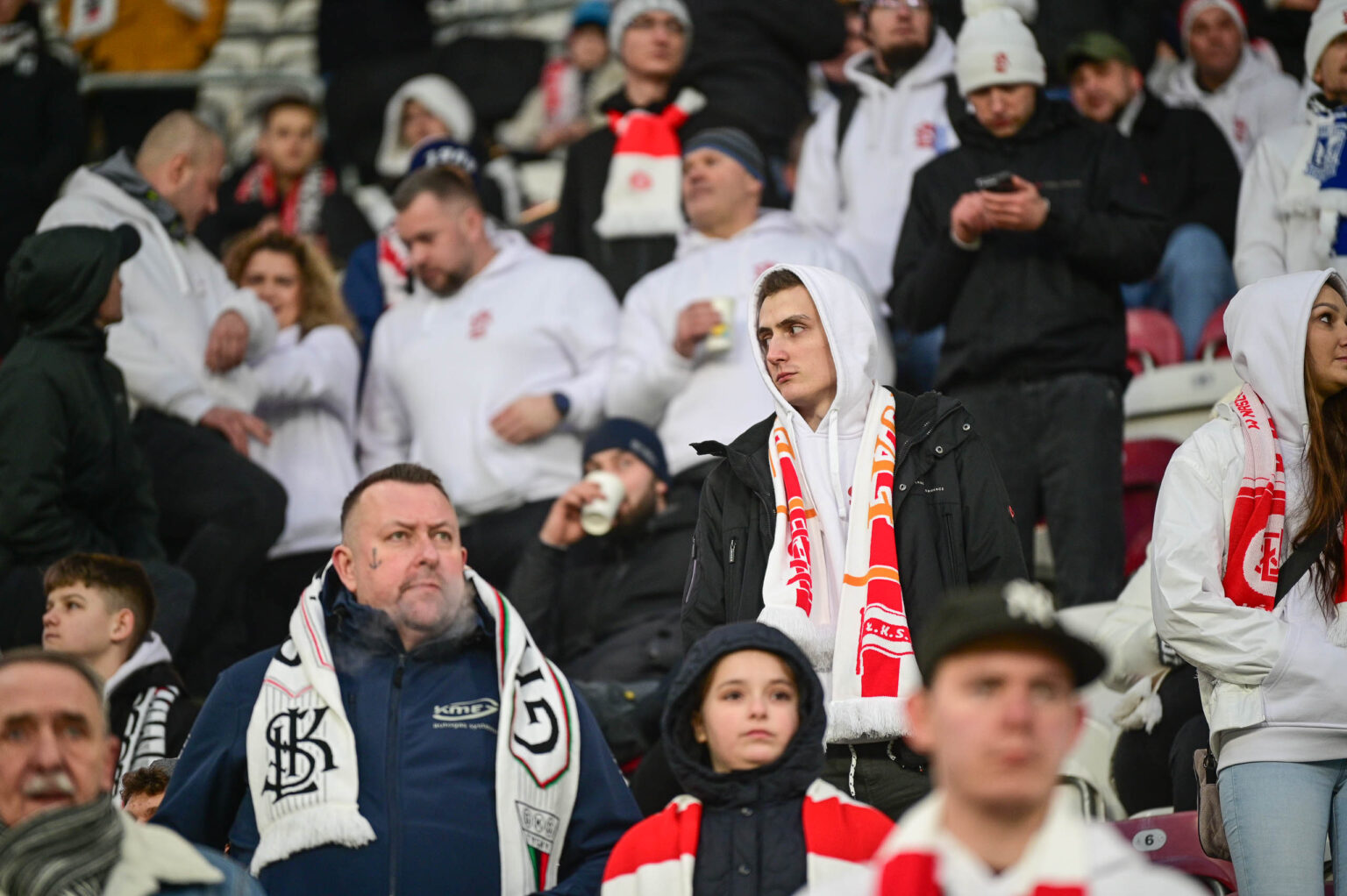 70. derby Łodzi: doping kibiców ŁKS