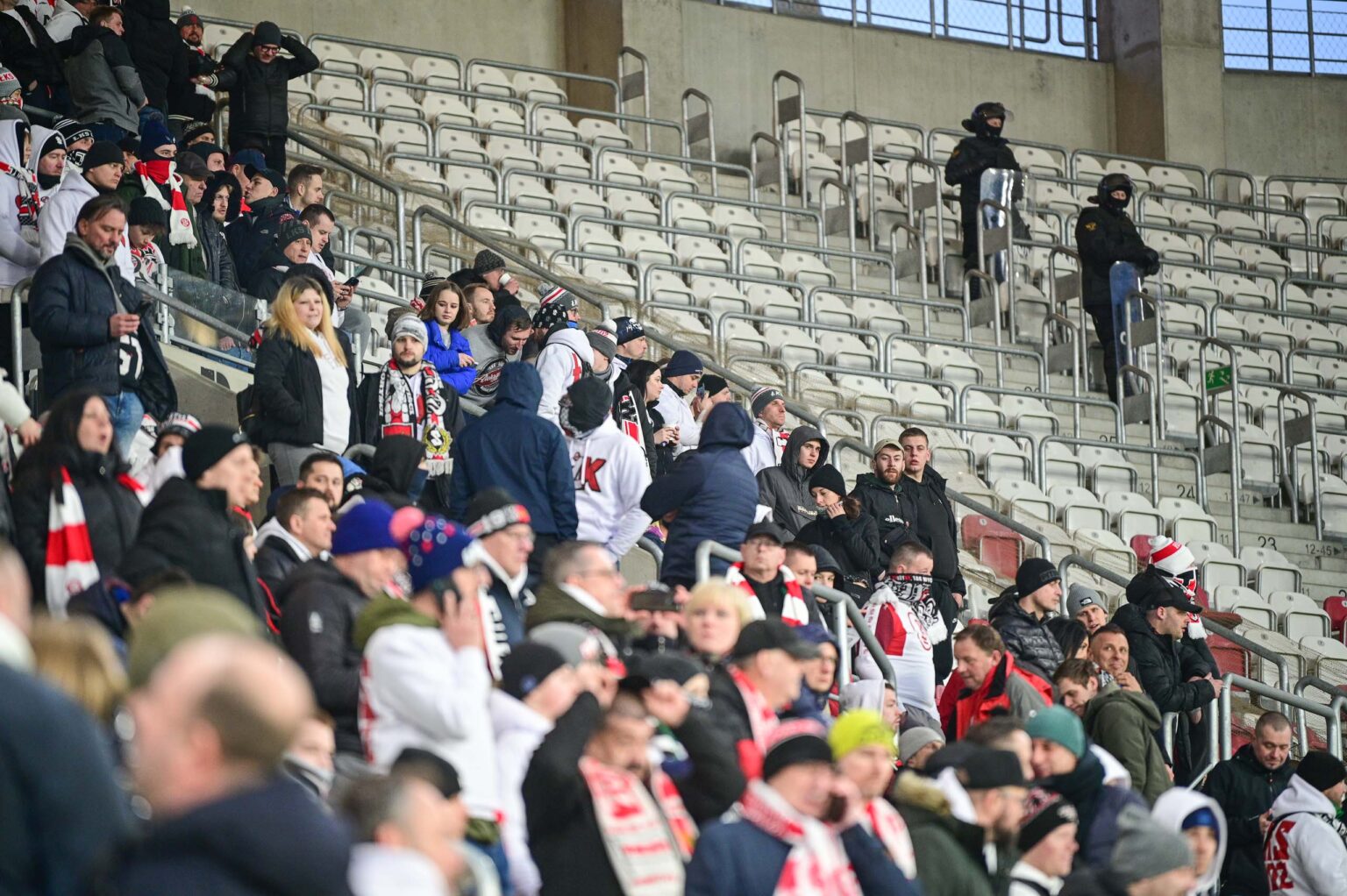 70. derby Łodzi: doping kibiców ŁKS