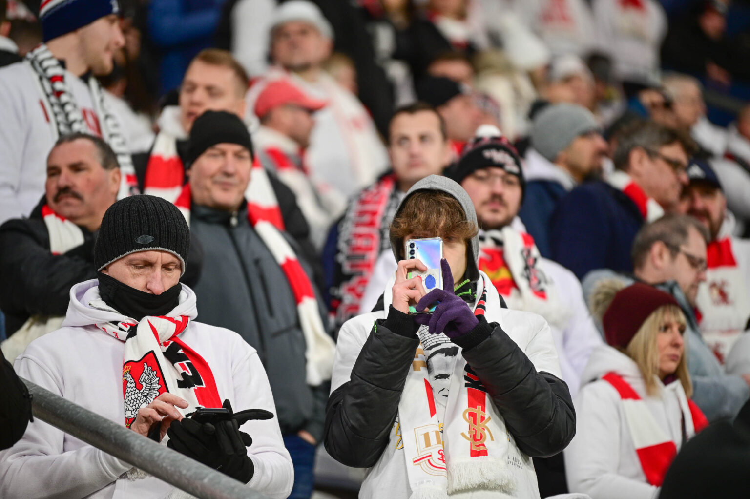 70. derby Łodzi: doping kibiców ŁKS