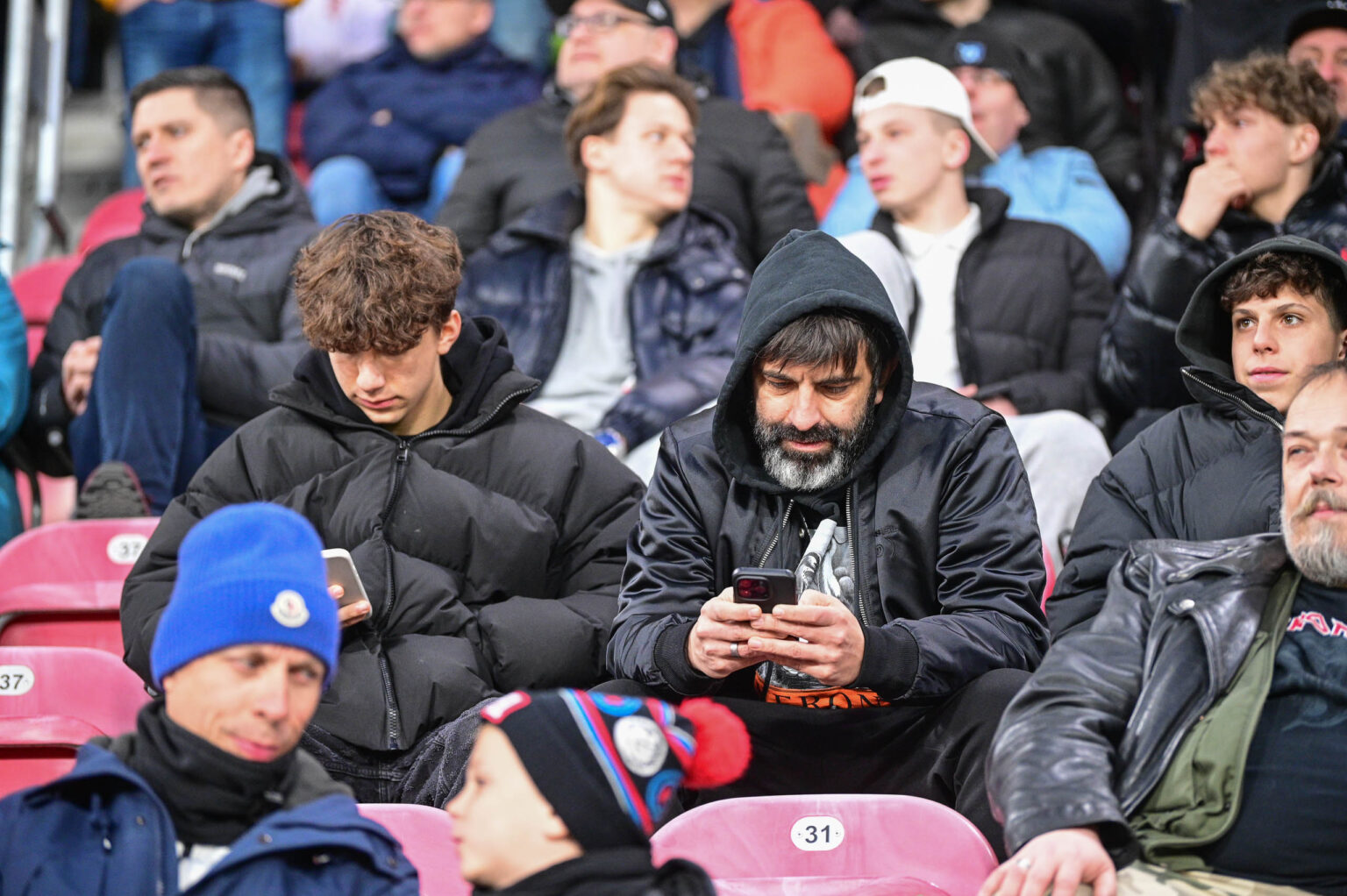 70. derby Łodzi: doping kibiców ŁKS