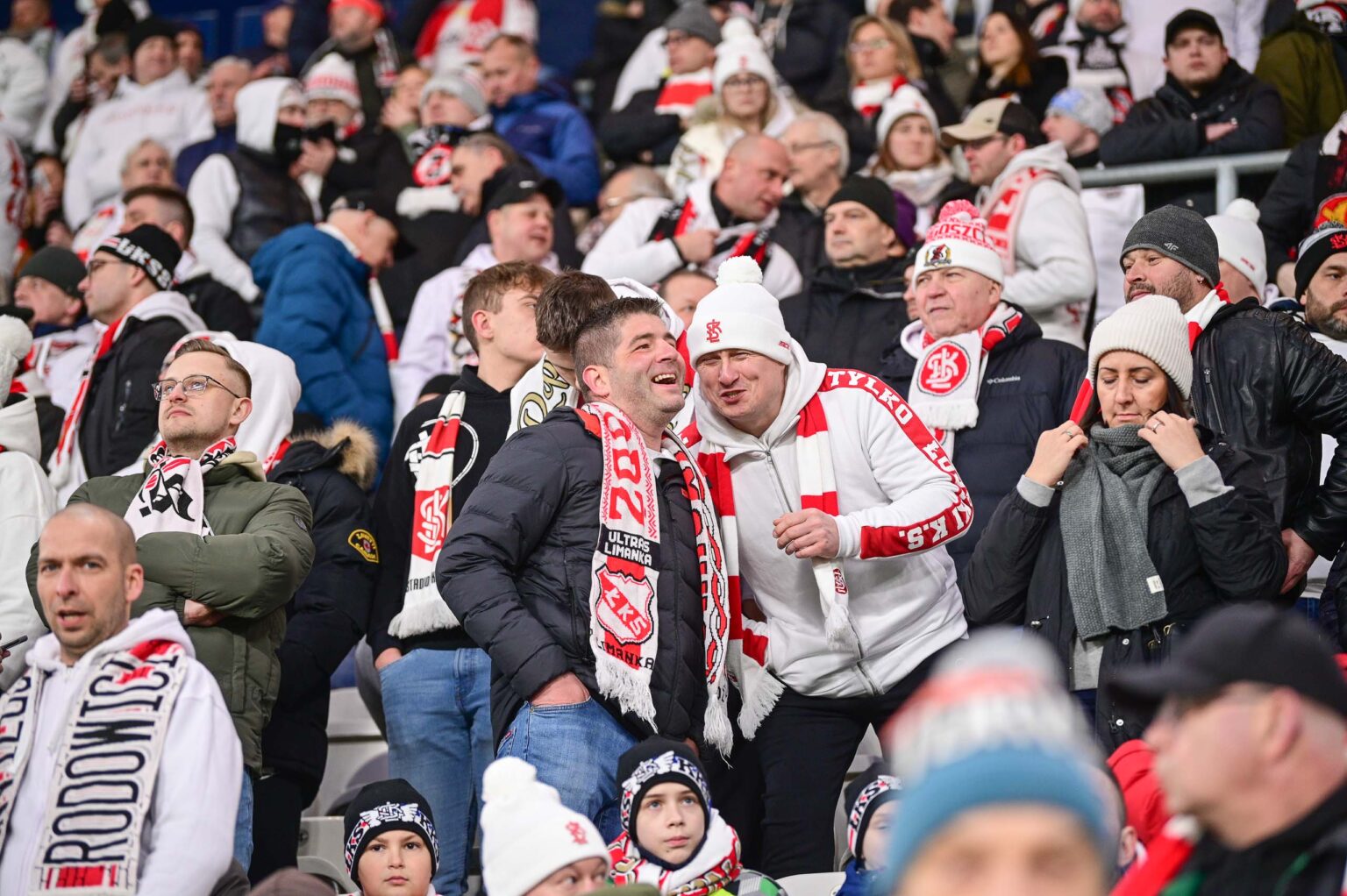 70. derby Łodzi: doping kibiców ŁKS