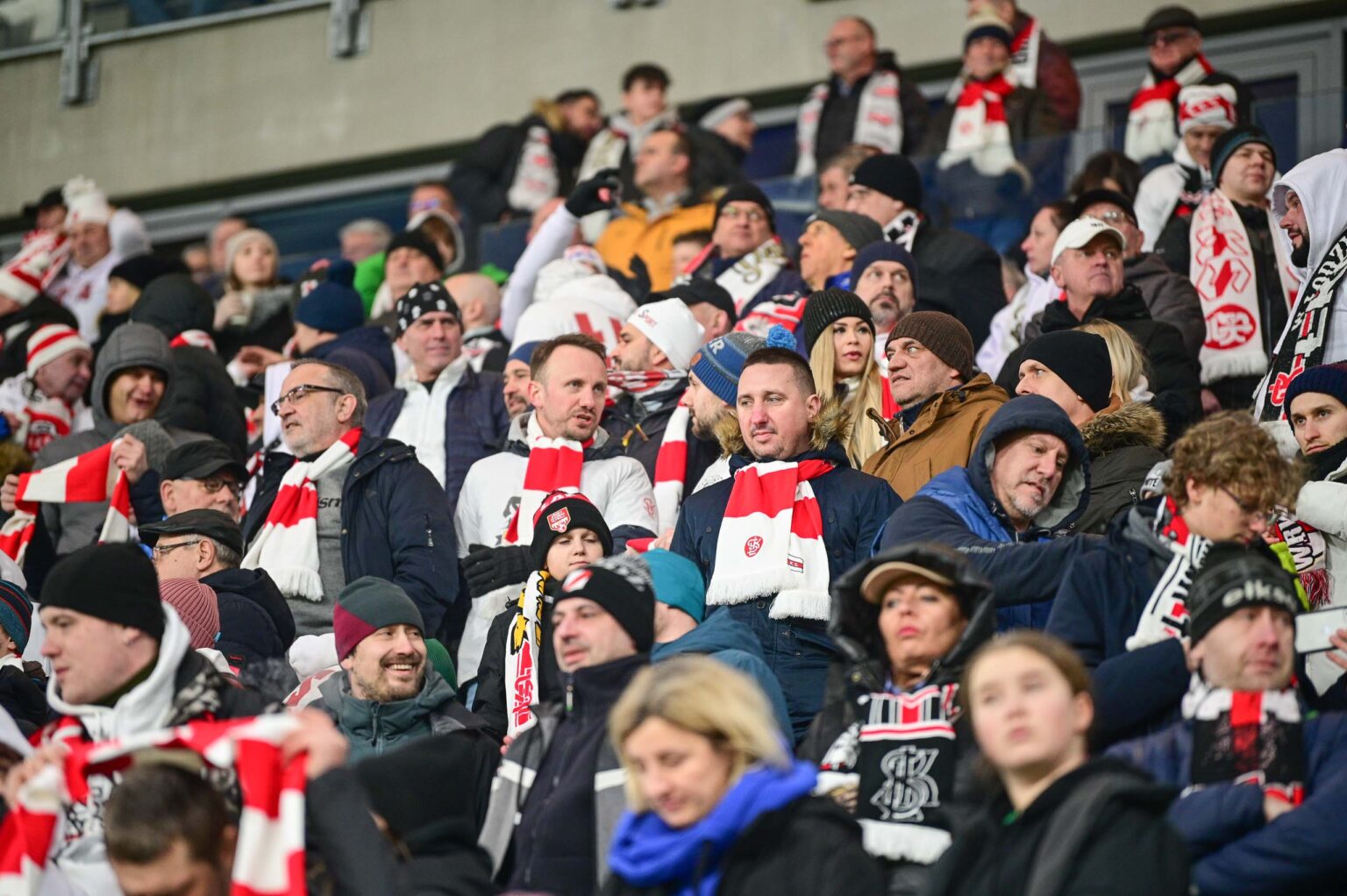 70. derby Łodzi: doping kibiców ŁKS