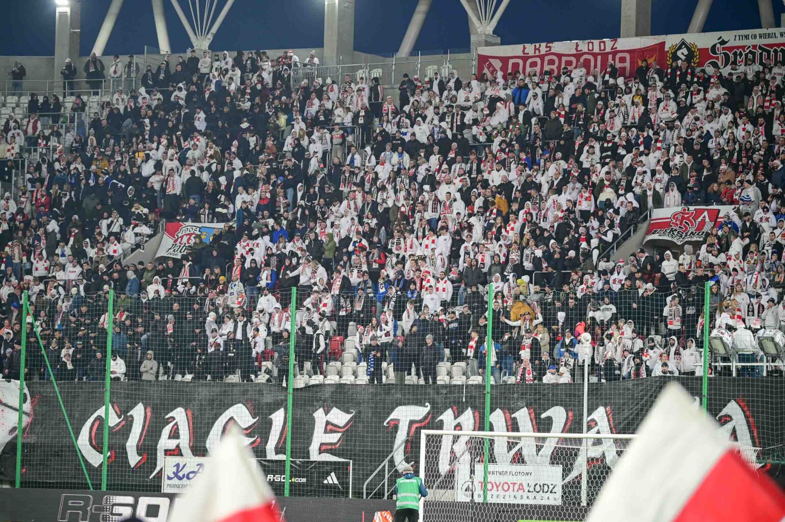 70. derby Łodzi: doping kibiców ŁKS