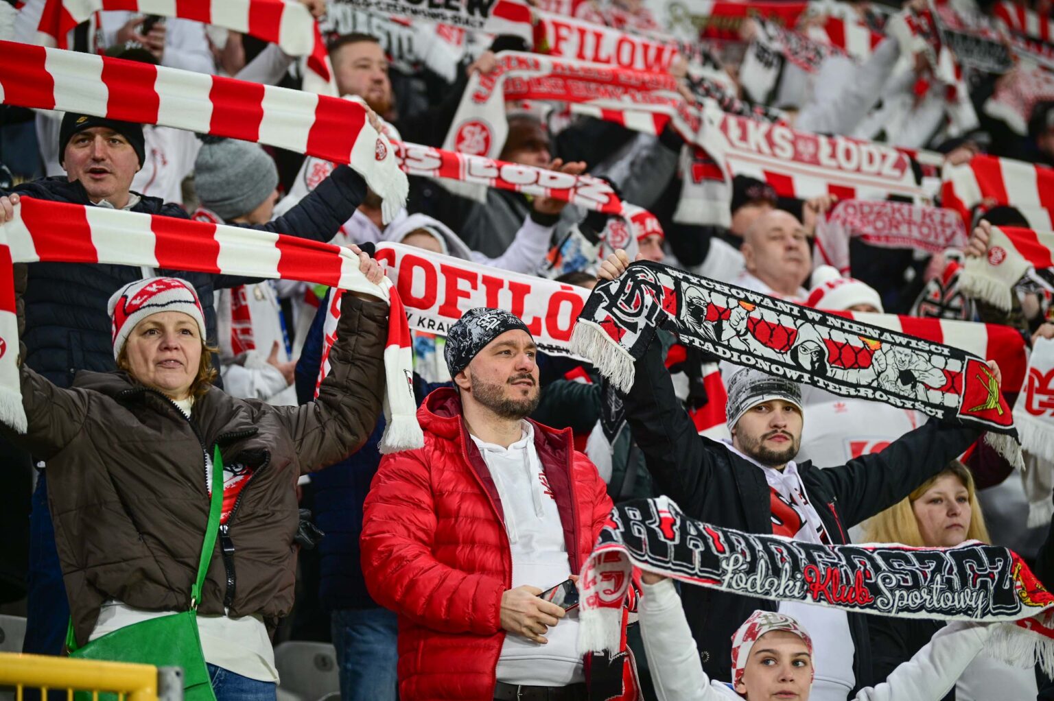 70. derby Łodzi: doping kibiców ŁKS