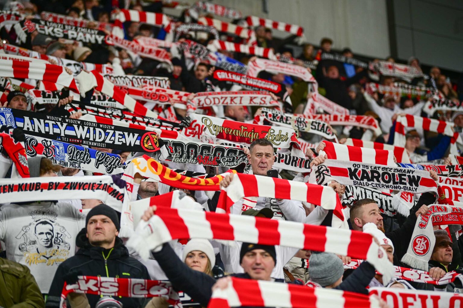 70. derby Łodzi: doping kibiców ŁKS