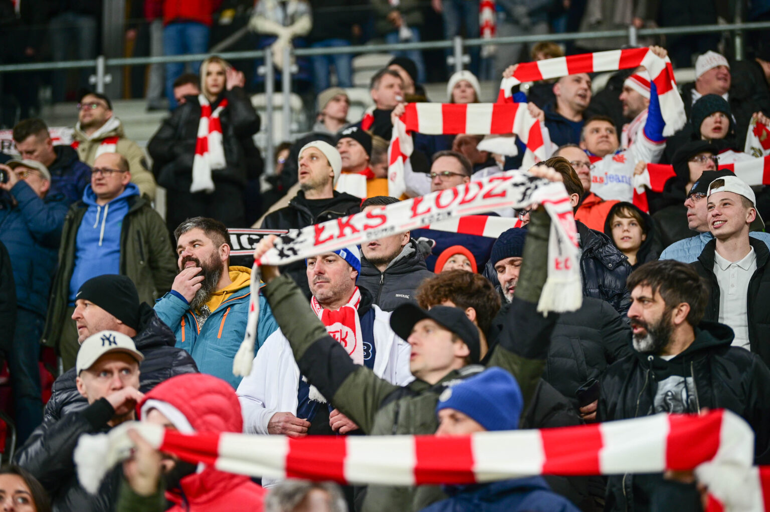 70. derby Łodzi: doping kibiców ŁKS