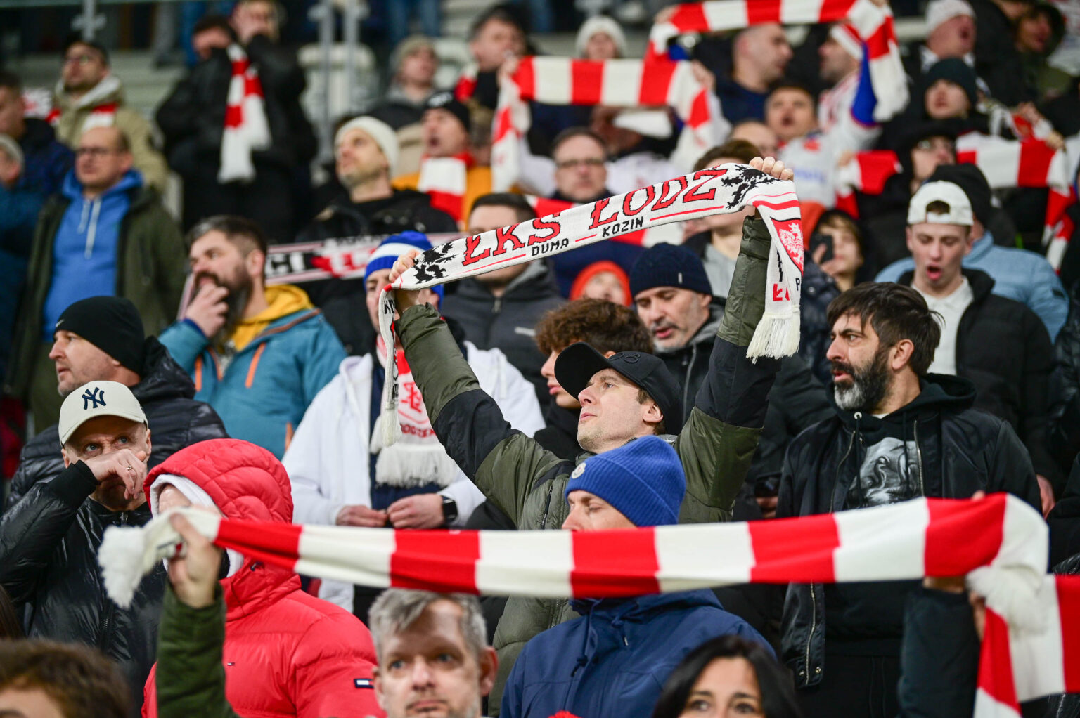 70. derby Łodzi: doping kibiców ŁKS