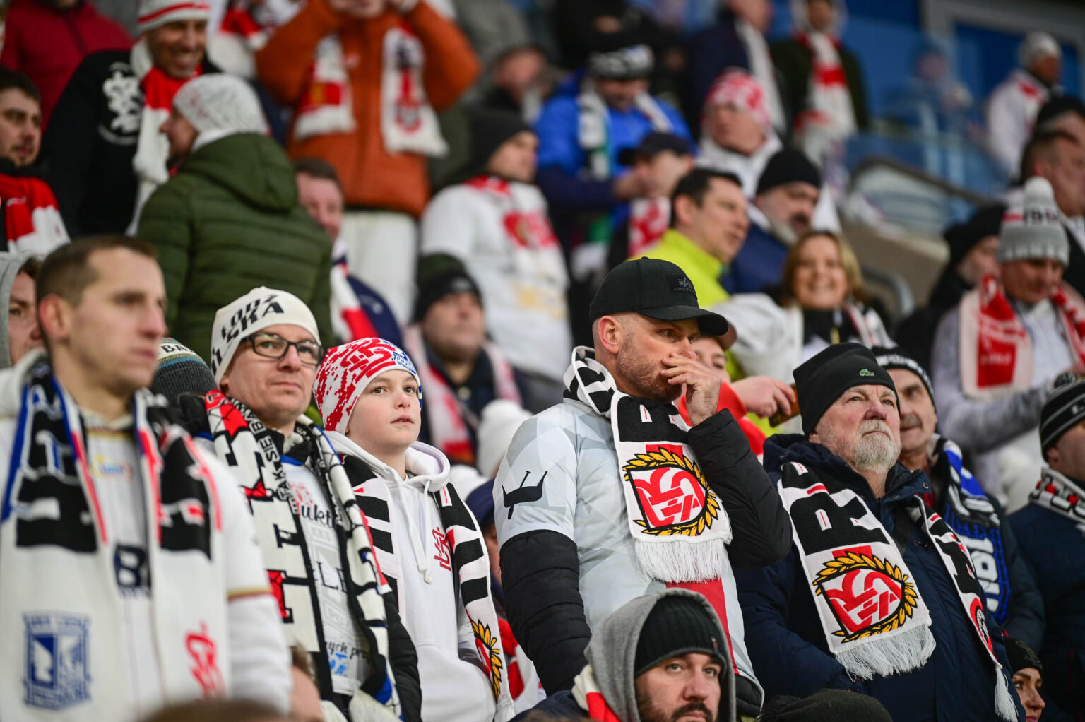 70. derby Łodzi: doping kibiców ŁKS
