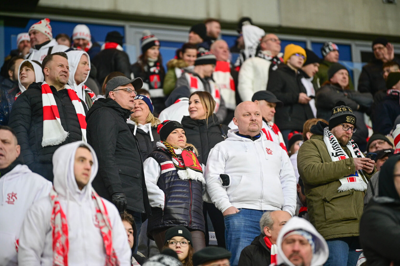 70. derby Łodzi: doping kibiców ŁKS