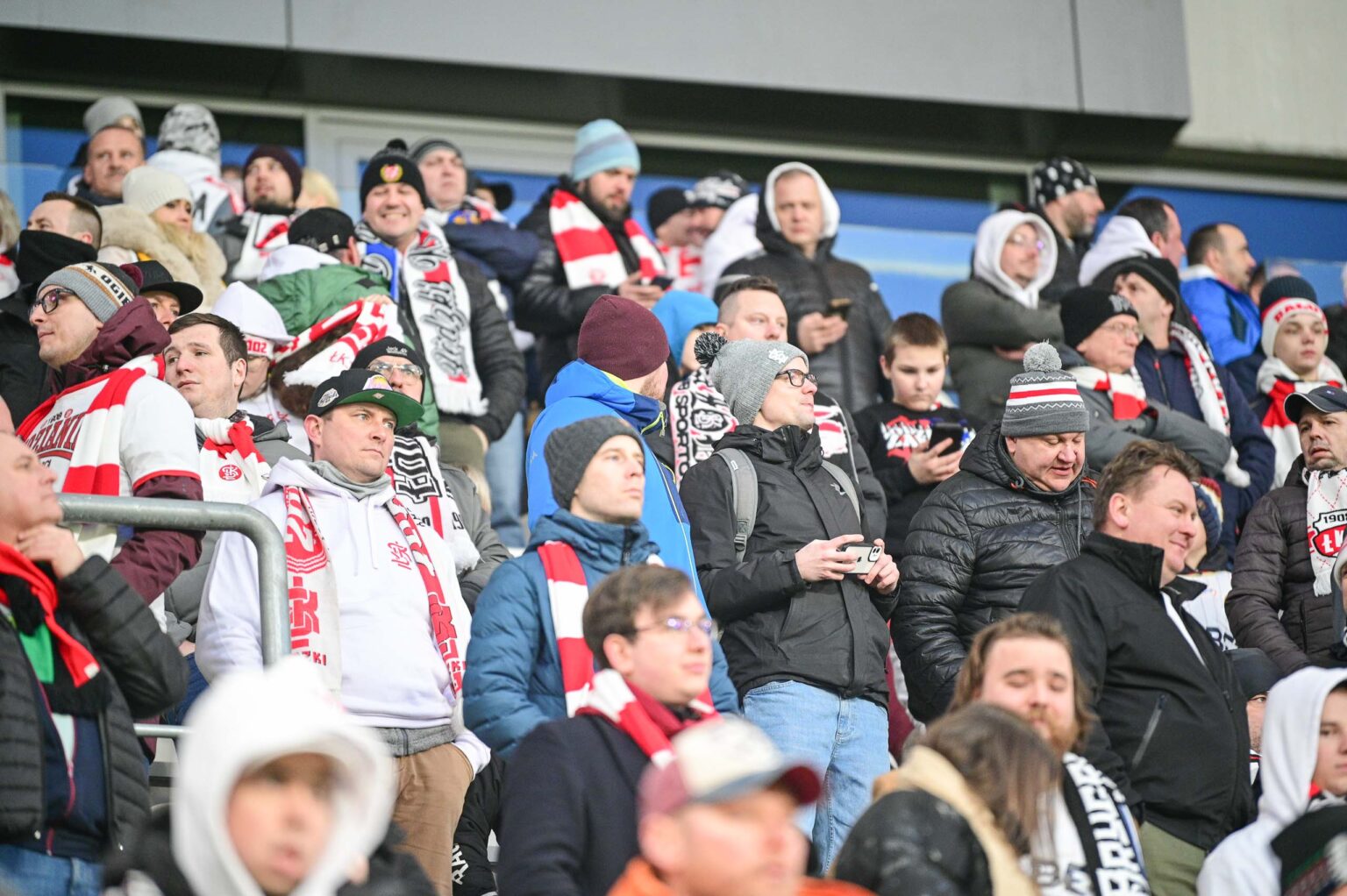 70. derby Łodzi: doping kibiców ŁKS