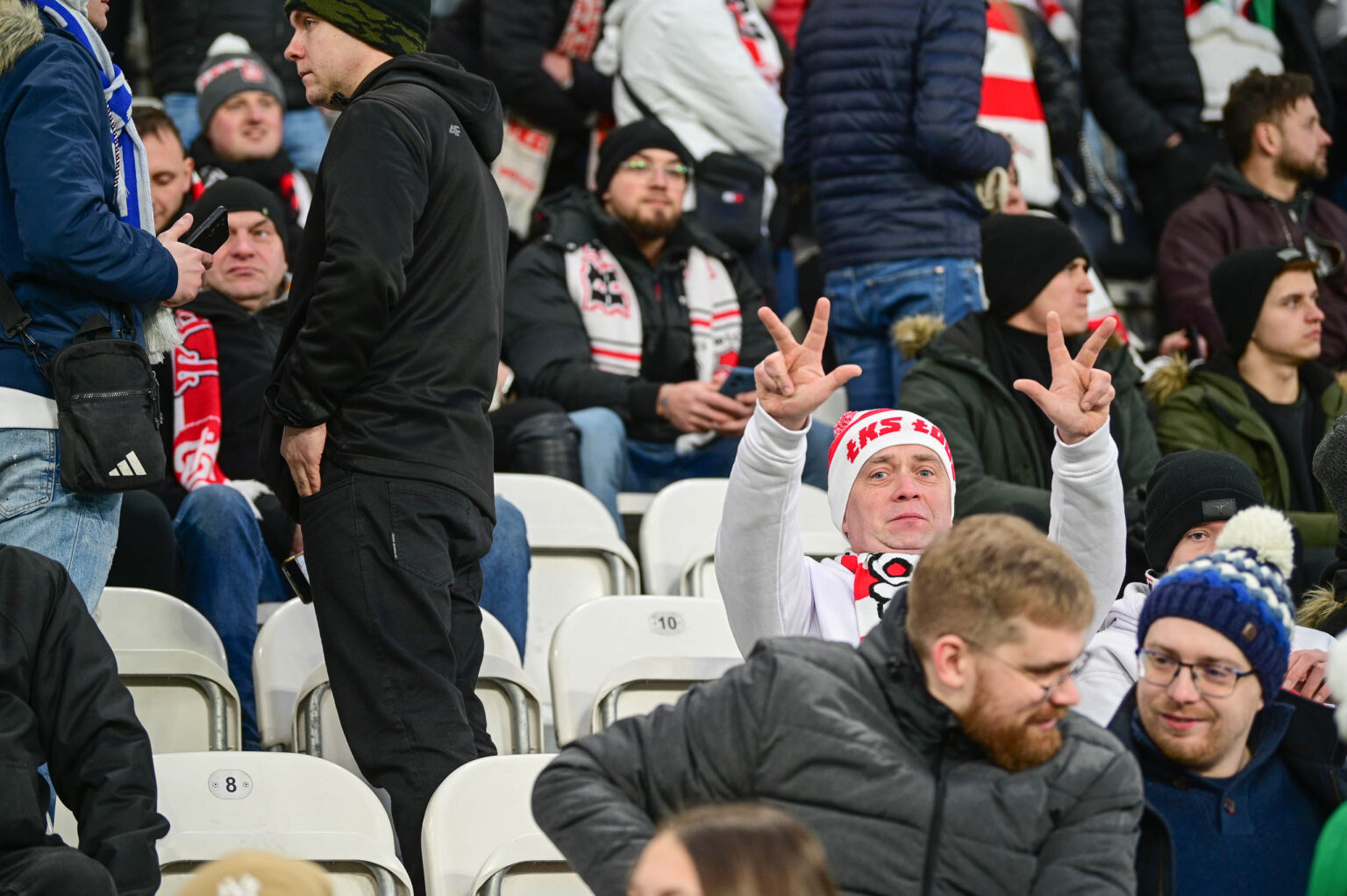 70. derby Łodzi: doping kibiców ŁKS