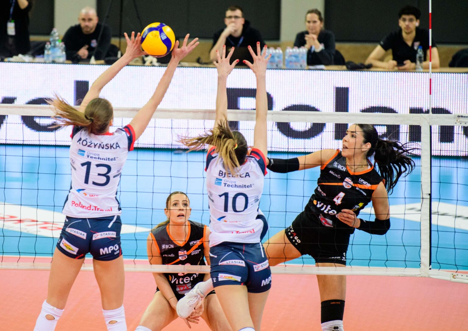 Grot Budowlani Lodz – NUC Volleyball