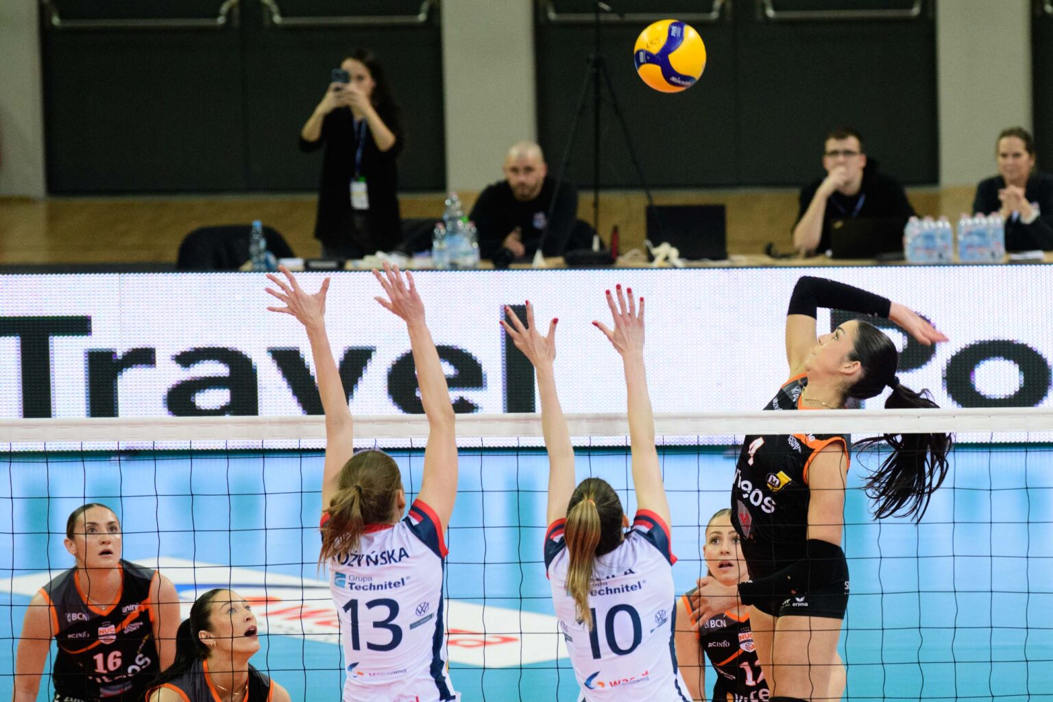Grot Budowlani Lodz – NUC Volleyball 1