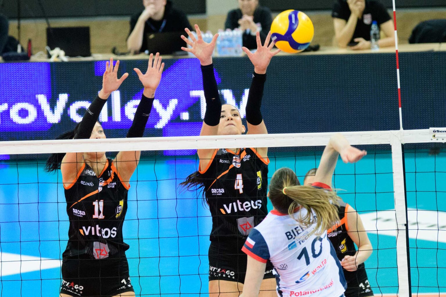 Grot Budowlani Lodz – NUC Volleyball 3