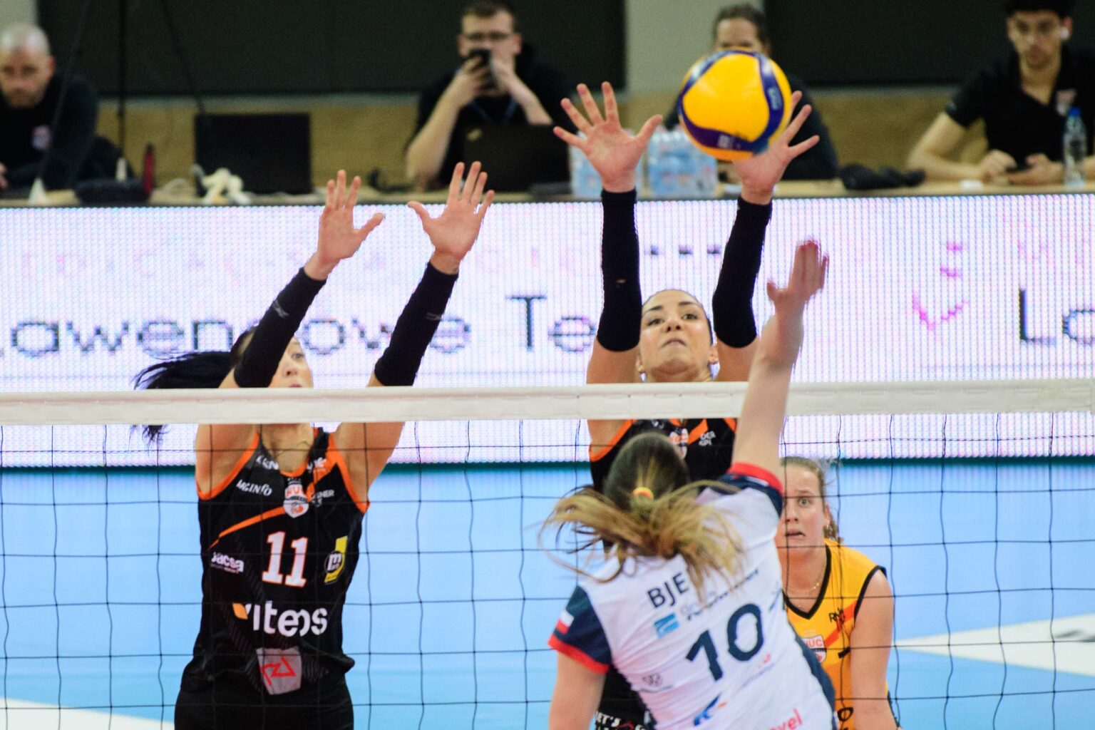 Grot Budowlani Lodz – NUC Volleyball 6