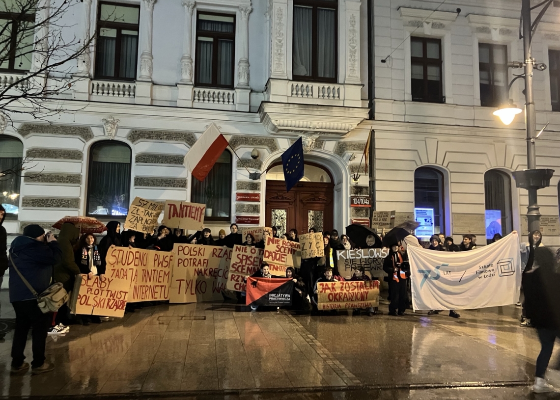 Setka studentów łódzkiej filmówki protestuje przeciwko projektowi zmian w prawie autorskim
