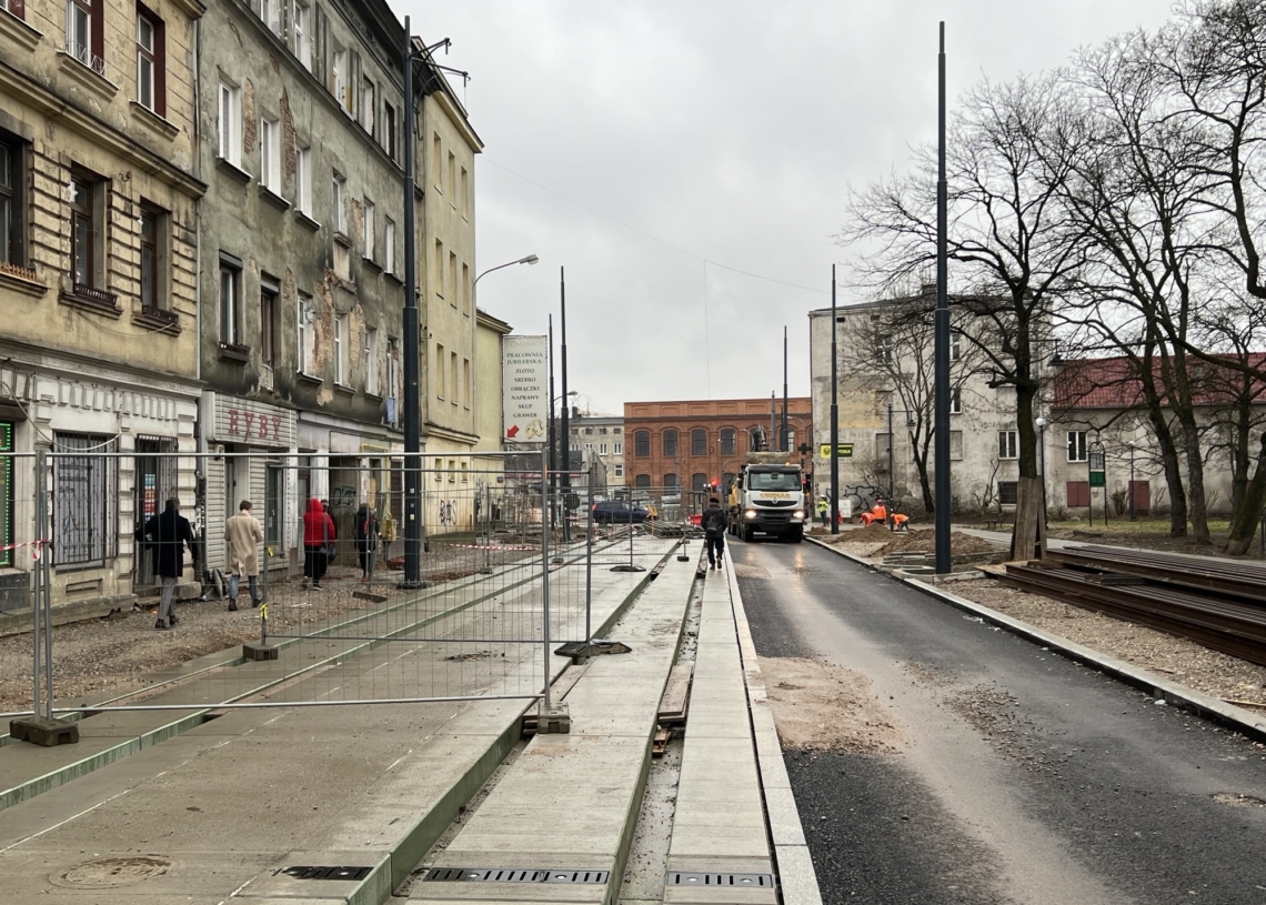 Przedsiębiorcy z Przybyszewskiego mogą liczyć na ulgi m.in. na znacznie mniejszy czynsz przez 3 miesiące