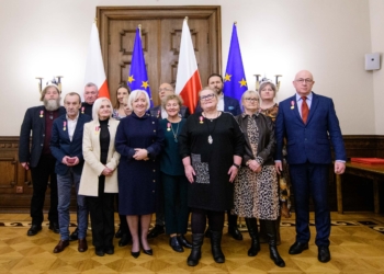 Medale dla pracowników Teatru Jaracza