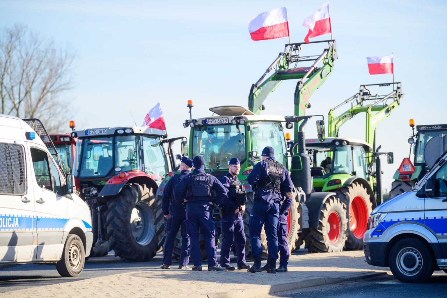 Protest rolnikow wezel Wartkowice 12