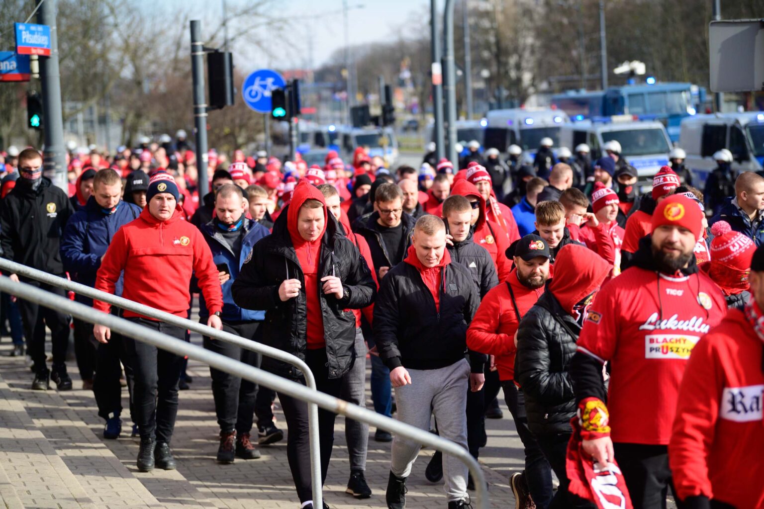 Przemarsz kibicow Widzewa 115