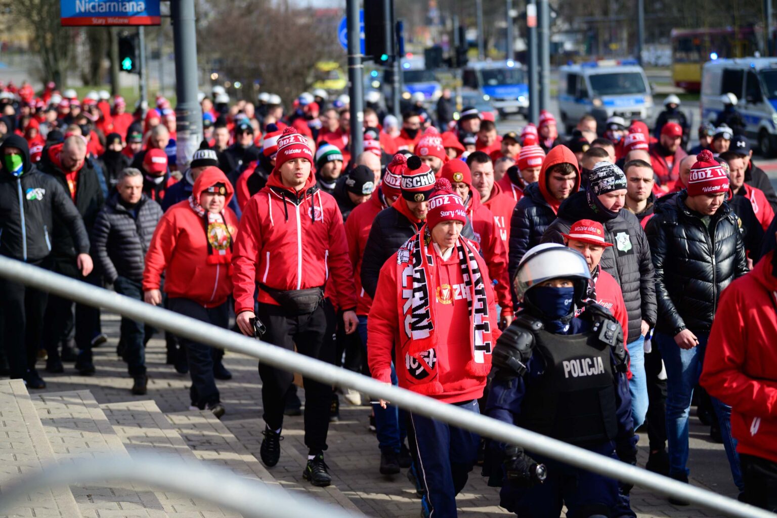 Przemarsz kibicow Widzewa 122