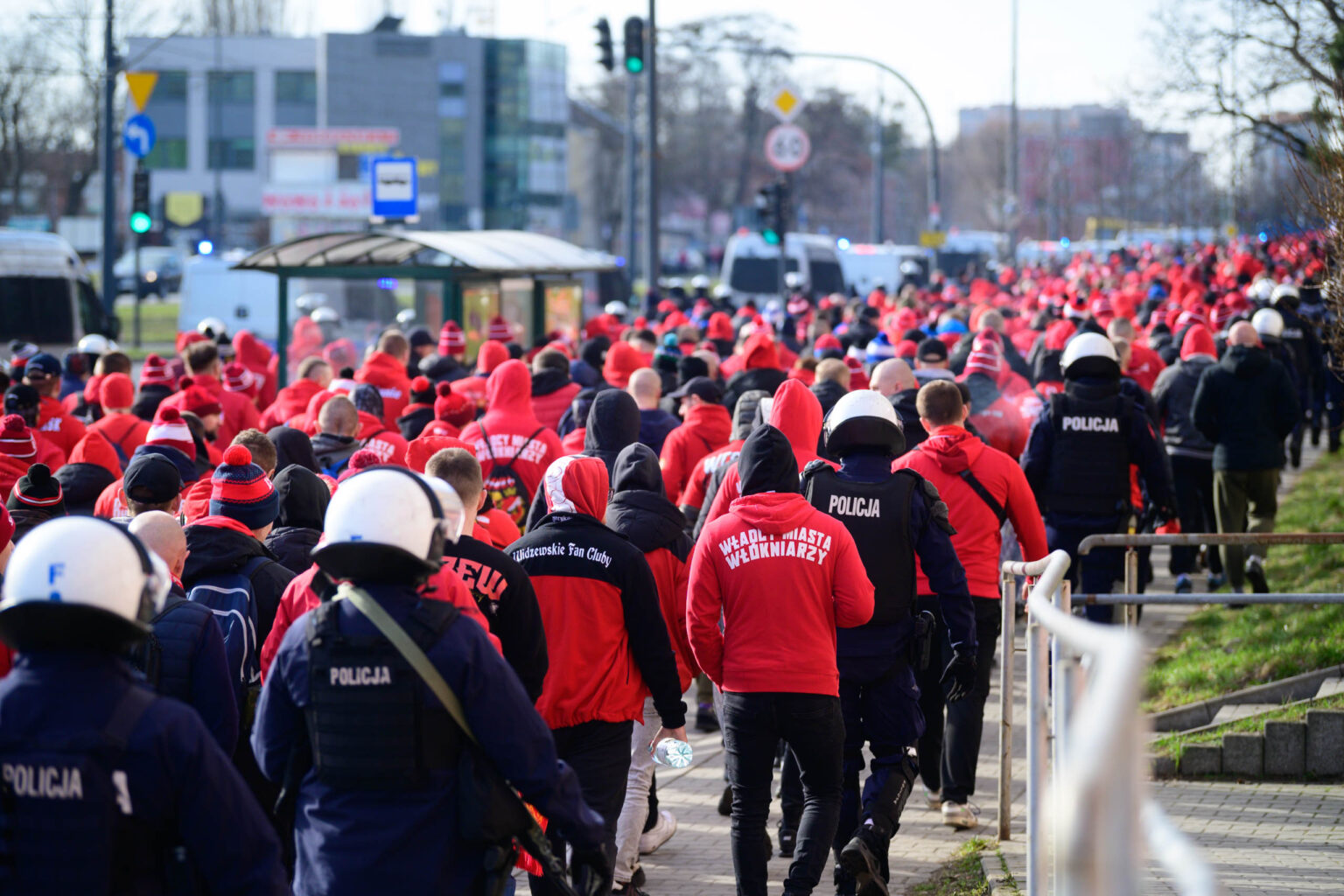 Przemarsz kibicow Widzewa 127