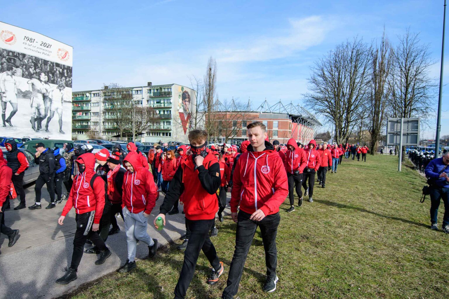 Przemarsz kibicow Widzewa 18