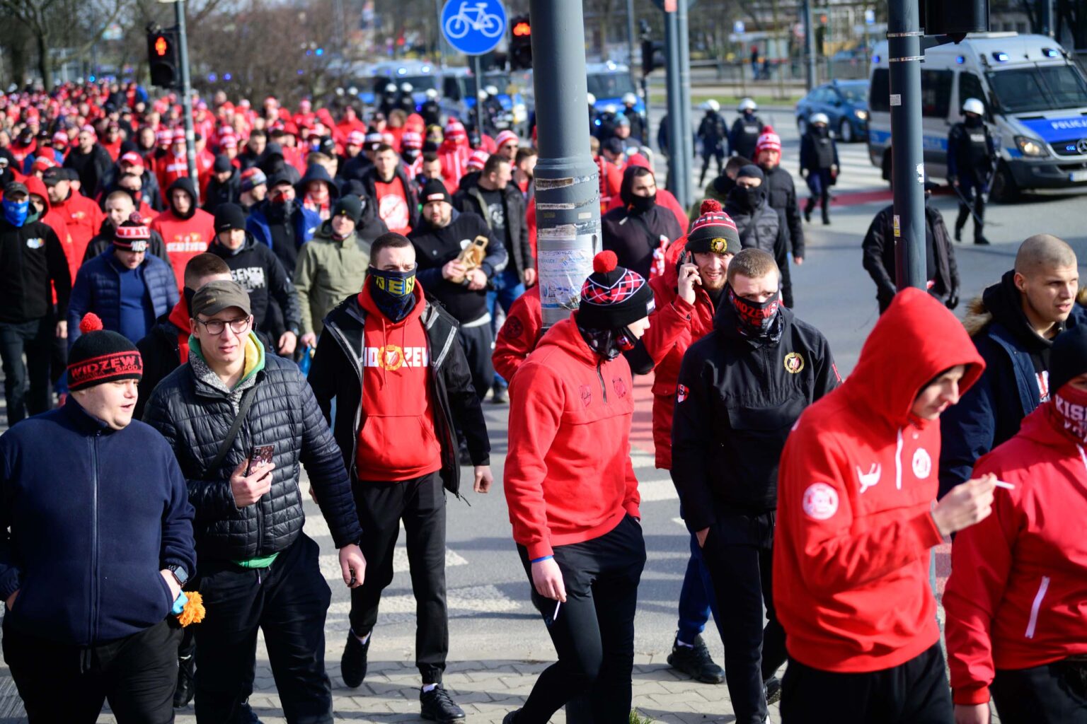 Przemarsz kibicow Widzewa 92