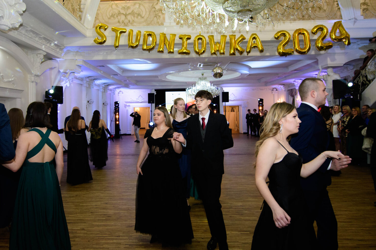 Studniowka 3 LO 44