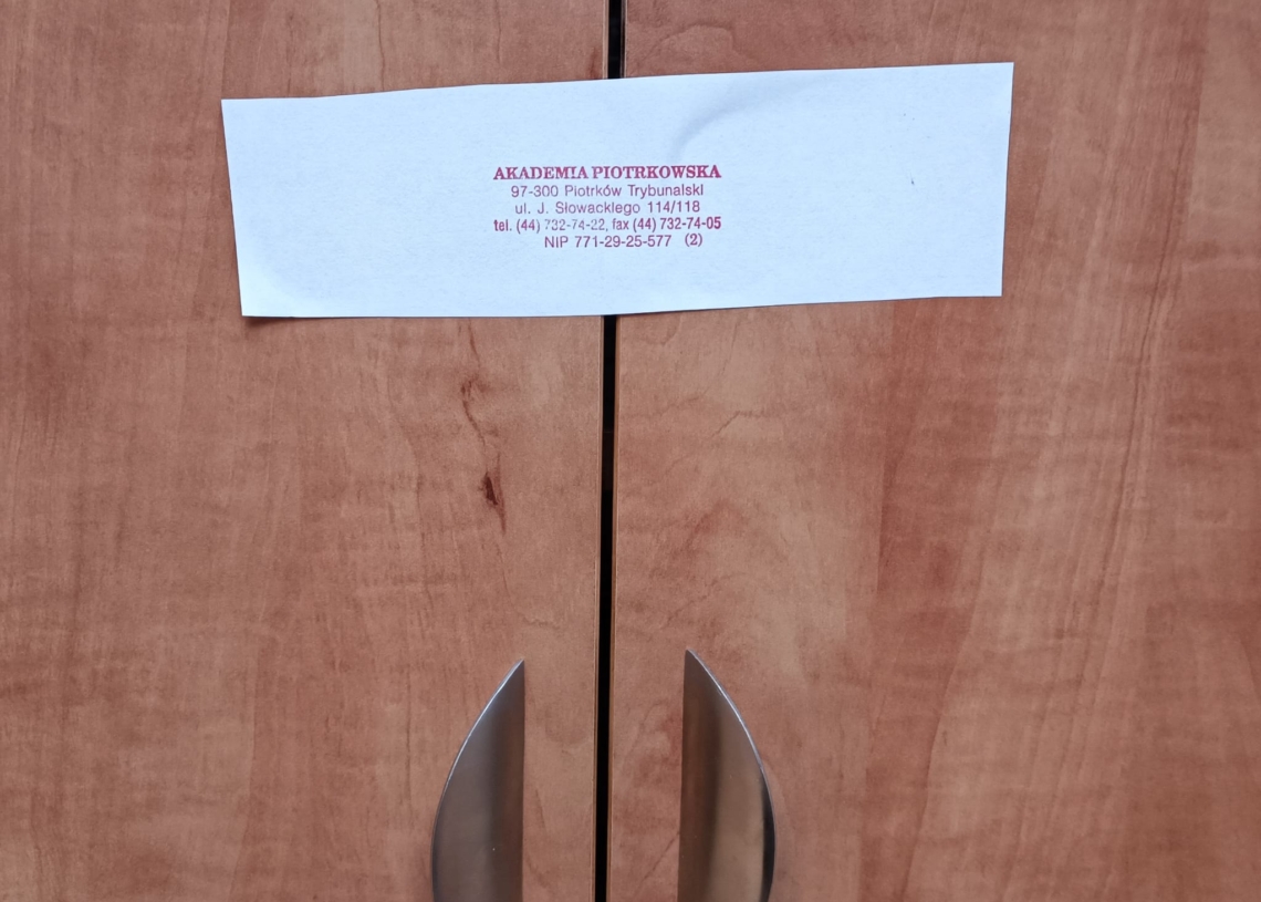 Zamieszanie ws. Akademii Piotrkowskiej. Kto ma rację?