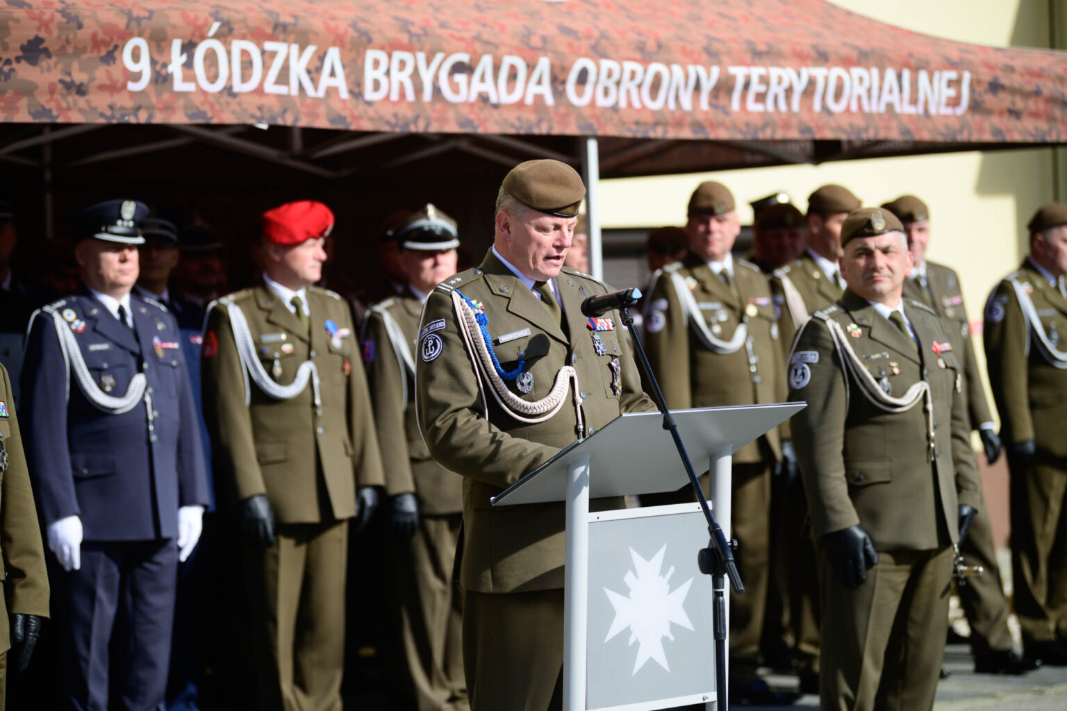 Zmiana na stanowisku dowodcy 9LBOT WOT 27