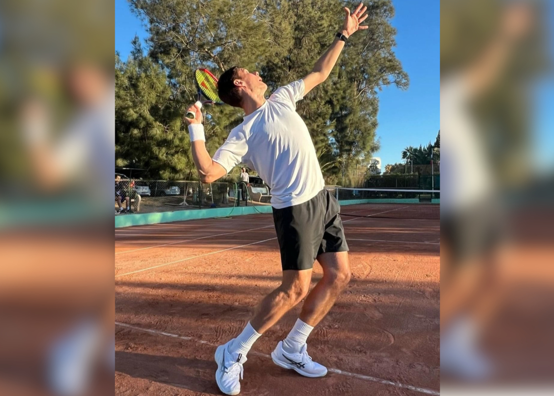 Hammamet Open 2024. Kamil Majchrzak na korcie ziemnym w Tunezji