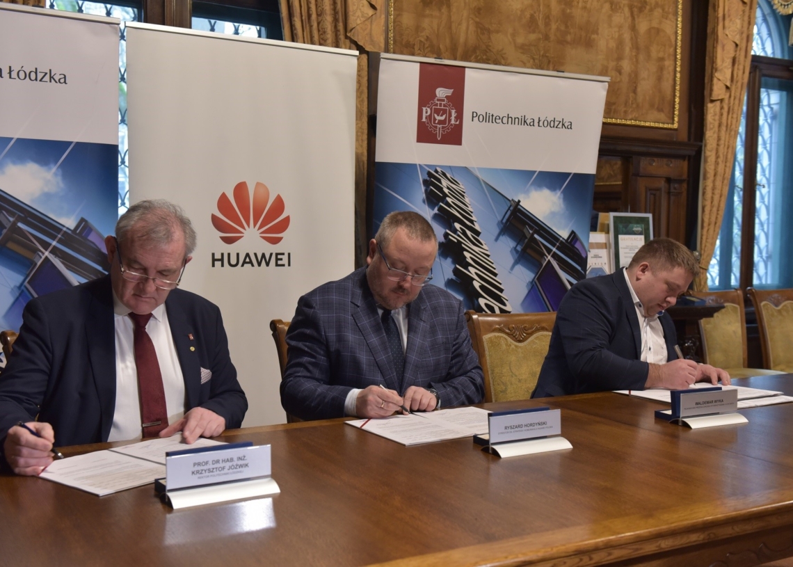 Politechnika Łódzka zakończyła realizację projektu Centrum Mistrzostwa Informatycznego