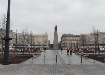 Plac Wolności w Łodzi przed oficjalnym otwarciem
