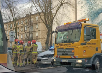 Zatrzymanie ruchu tramwajów na Pomorskiej w Łodzi