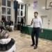 Adam Pustelnik na spotkaniu z mieszkańcami Sikawy