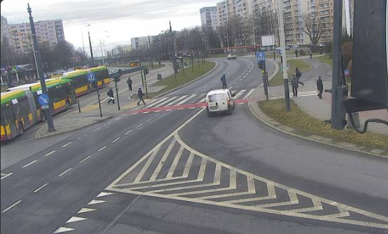 Zatrzymanie ruchu autobusów na pętli Retkinia Kusocińskiego. Są objazdy