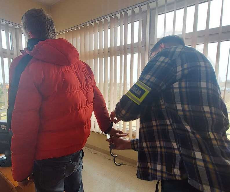 Ukradł skarbonki WOŚP w Zduńskiej Woli