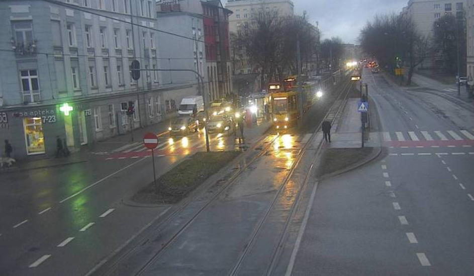 Zatrzymanie ruchu tramwajów linii 17 na Zgierskiej 1 Zatrzymanie ruchu tramwajów na Zgierskiej