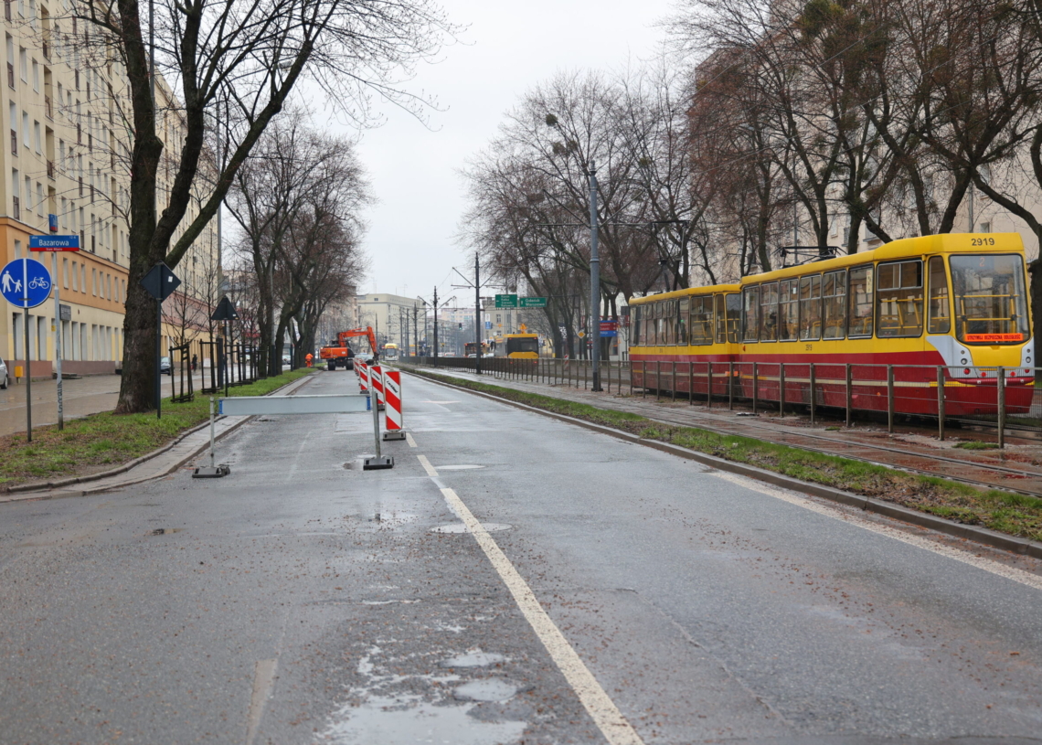 Od wtorku drogowcy zaczynają prace na Boya-Żeleńskiego, dzisiaj (11 marca) zajęli część jezdni na Zachodniej