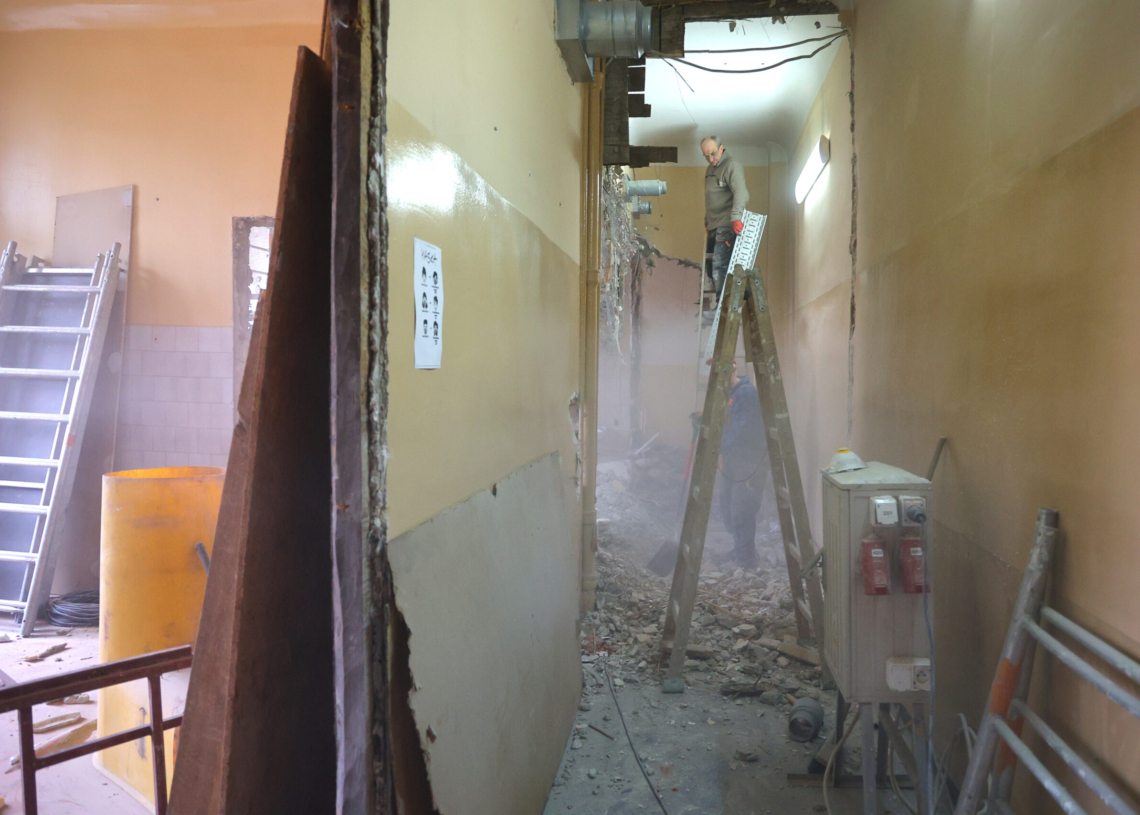 Rozpoczął się remont poradni rehabilitacyjnej na Próchnika w Łodzi