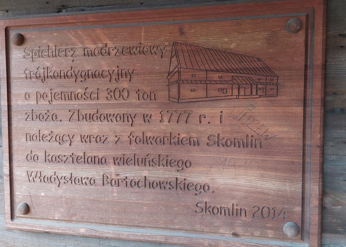 Spichlerz w Skomlinie