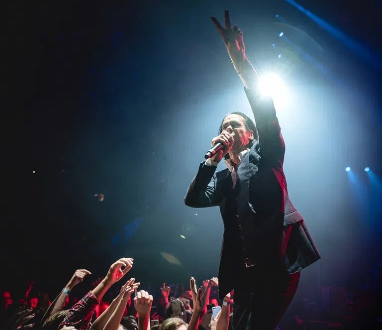 Nick Cave & The Bad Seeds w Łodzi. Koncert 10 października w Atlas Arenie 1 Nick Cave. Fot: mat.prasowe Alter Art