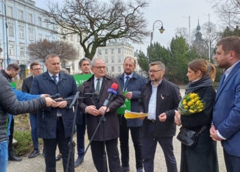 Trzecia Droga w Piotrkowie Trybunalskim przedstawiła kandydatów do Sejmiku Województwa Łódzkiego