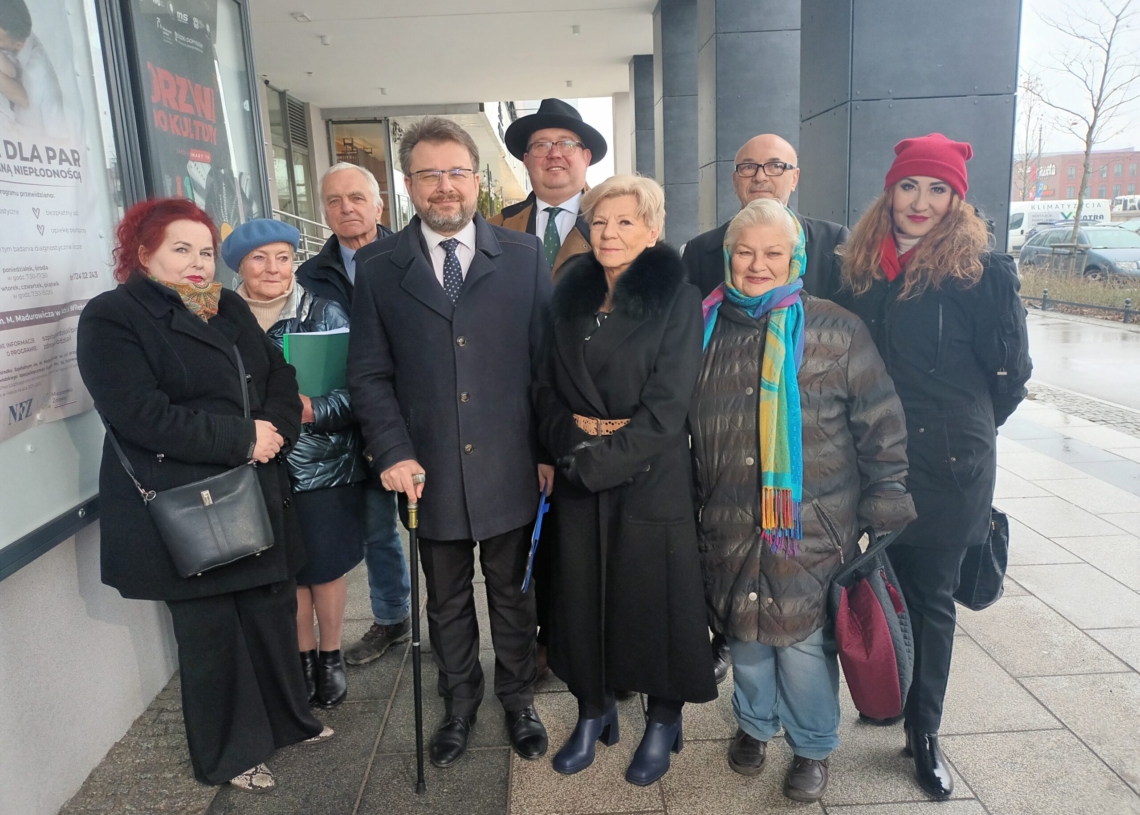 PiS przedstawił swoich kandydatów do Sejmiku Województwa Łódzkiego