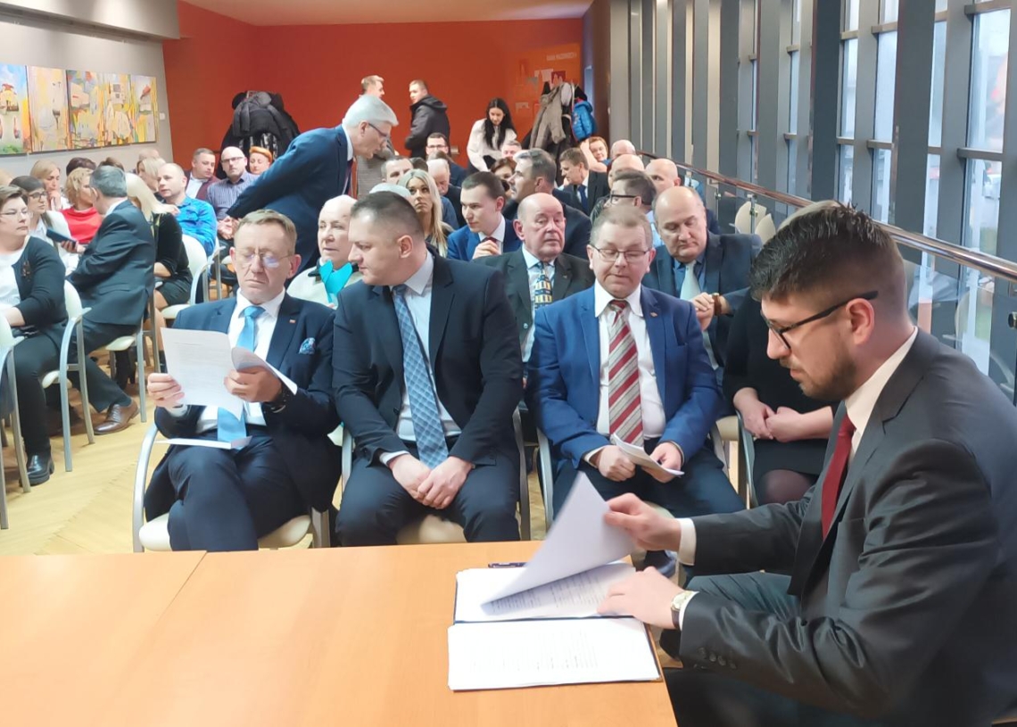 Kandydatów do rady gminy i powiatu rawskiego przedstawiło Prawo i Sprawiedliwość