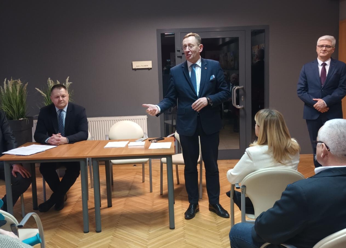 Kandydatów do rady gminy i powiatu rawskiego przedstawiło Prawo i Sprawiedliwość