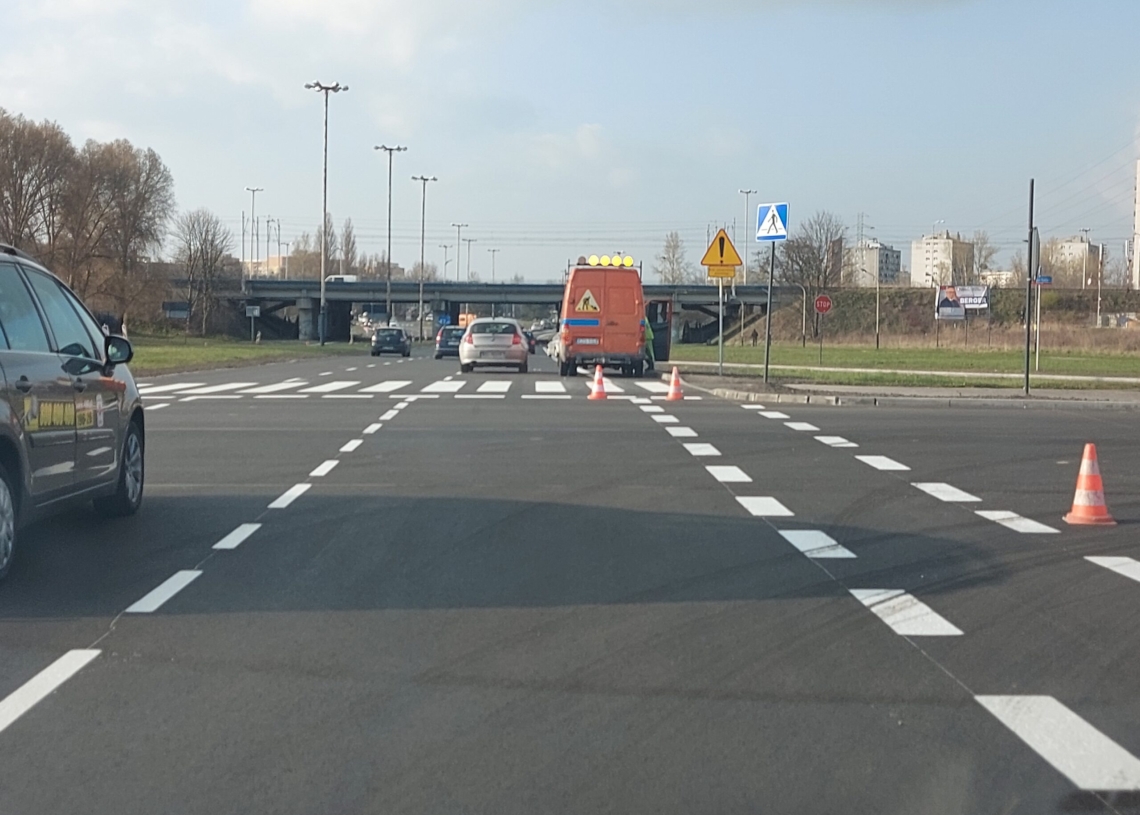 Na Waltera-Janke powraca oznakowanie i autobusy, a na utrudnienia muszą się szykować mieszkańcy Kozin oraz Chojen
