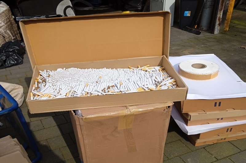 KAS zlikwidowała w Zgierzu nielegalną produkcję papierosów