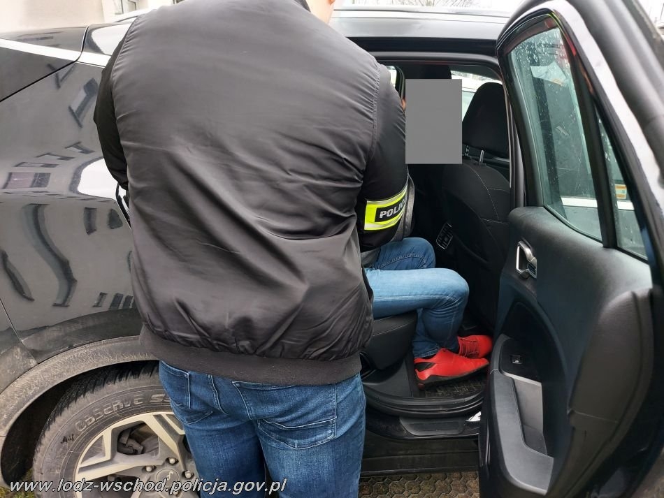 Policjanci zabezpieczyli prawie pół kilo narkotyków. Zatrzymano 2 mężczyzn